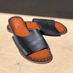Zigi Black Leather Sandals